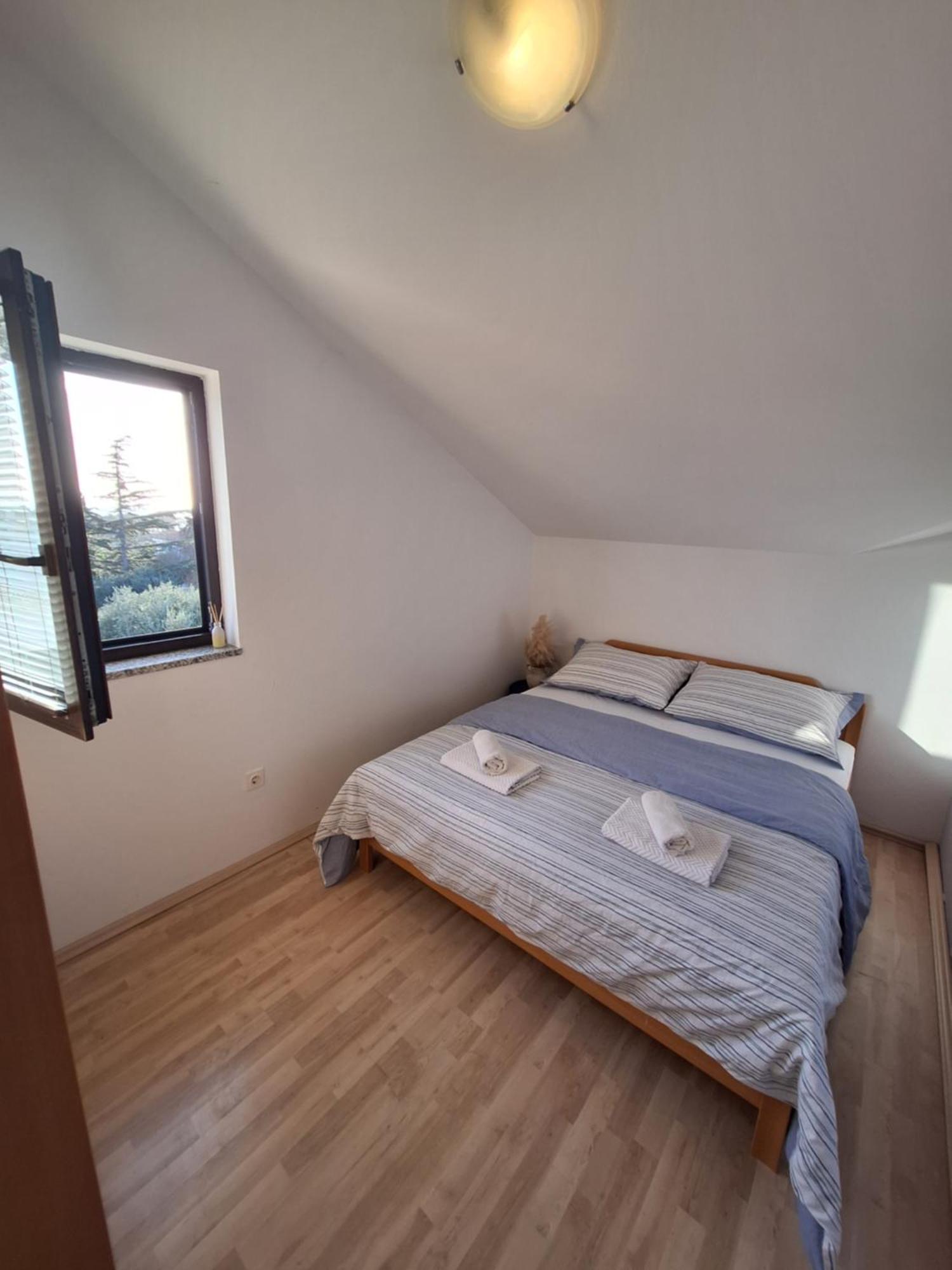 Apartmani Vukovic Punat Eksteriør billede