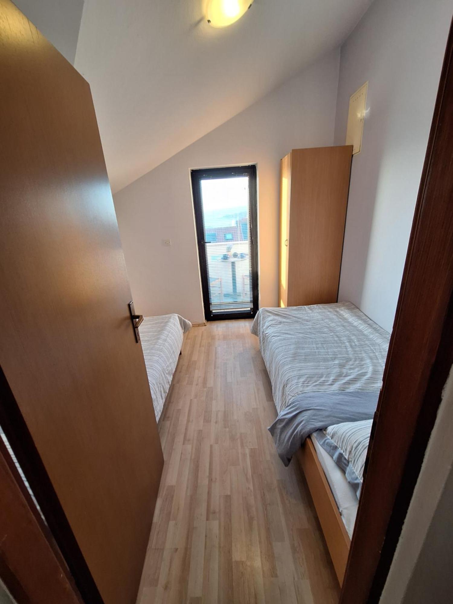 Apartmani Vukovic Punat Eksteriør billede