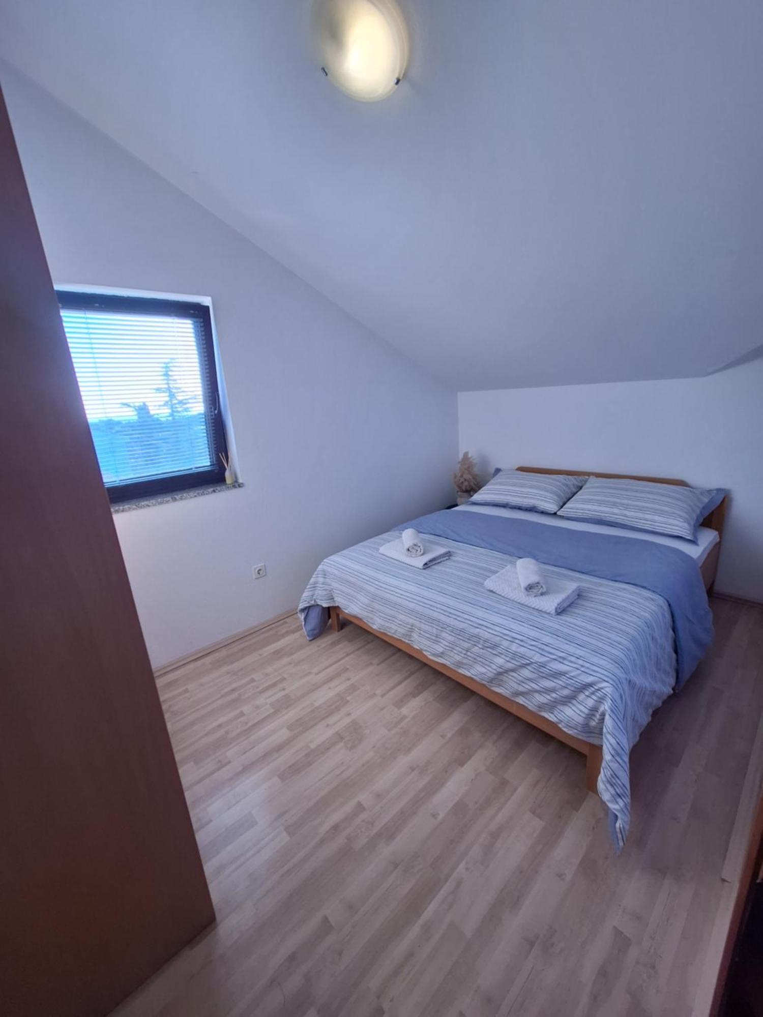 Apartmani Vukovic Punat Eksteriør billede