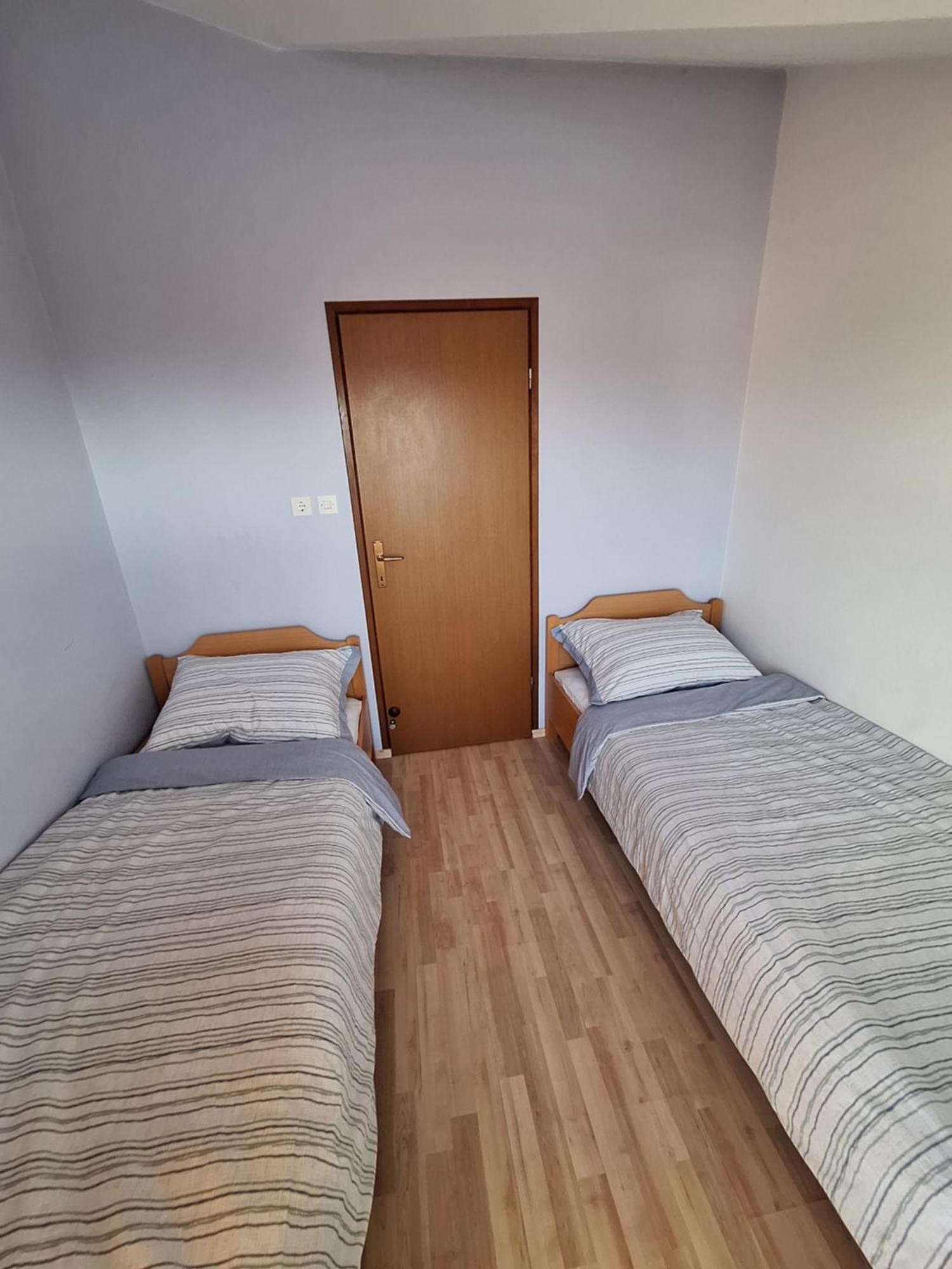 Apartmani Vukovic Punat Eksteriør billede